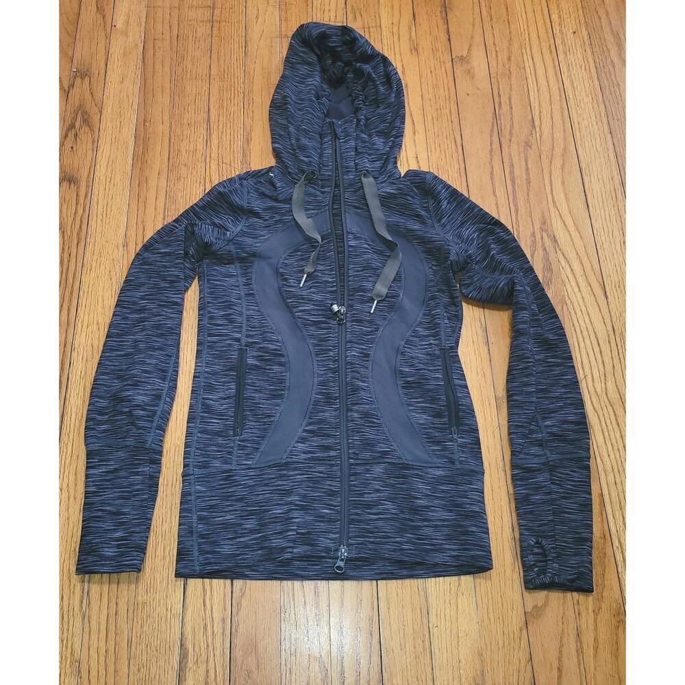 Lululemon Women’s Grey Wee Are From Space Stride Hoodie Yoga Jacket Size 2 Activ